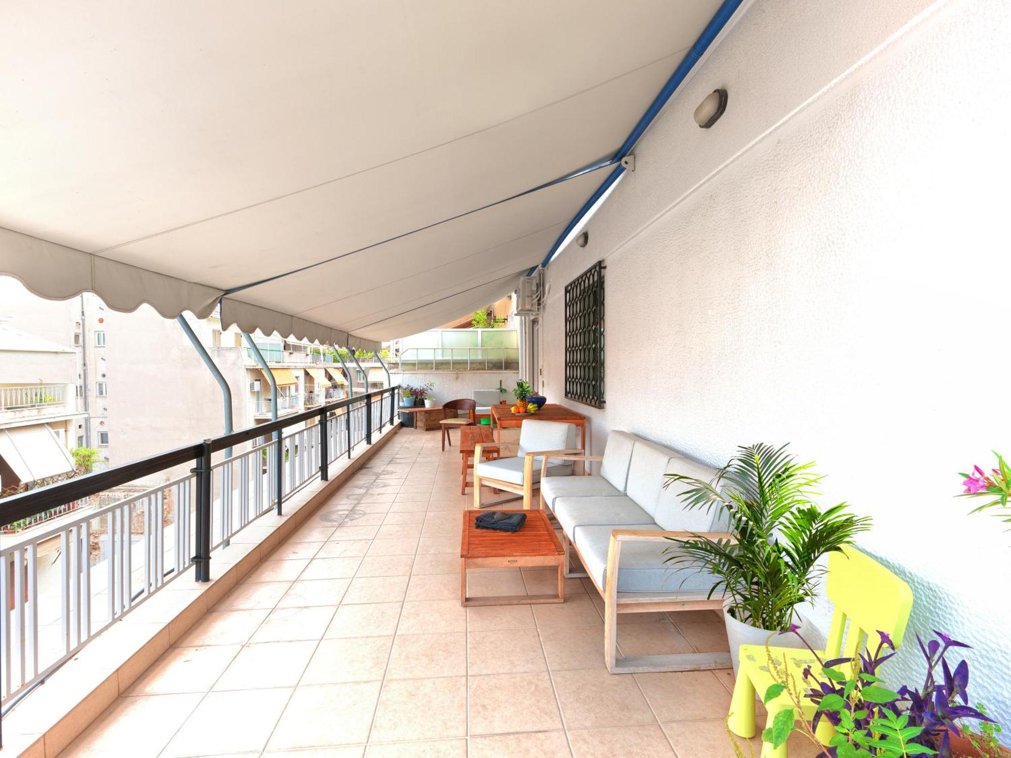 Central Pagrati Apartment With Park View Balcony - Opp Pangrati Grove Aten Exteriör bild